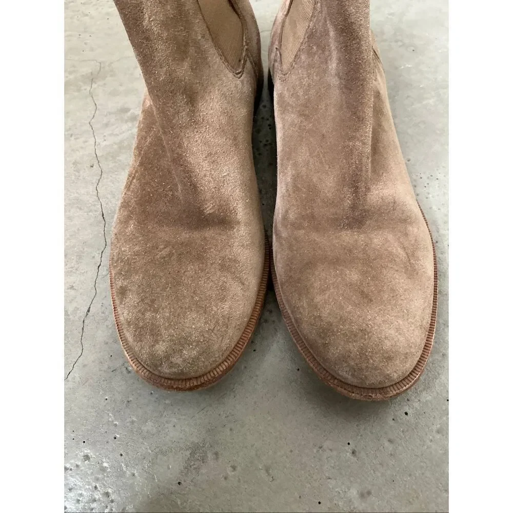 Tory Burch Chelsea Casual 35MM Suede Bootie | Tan in 7.5
